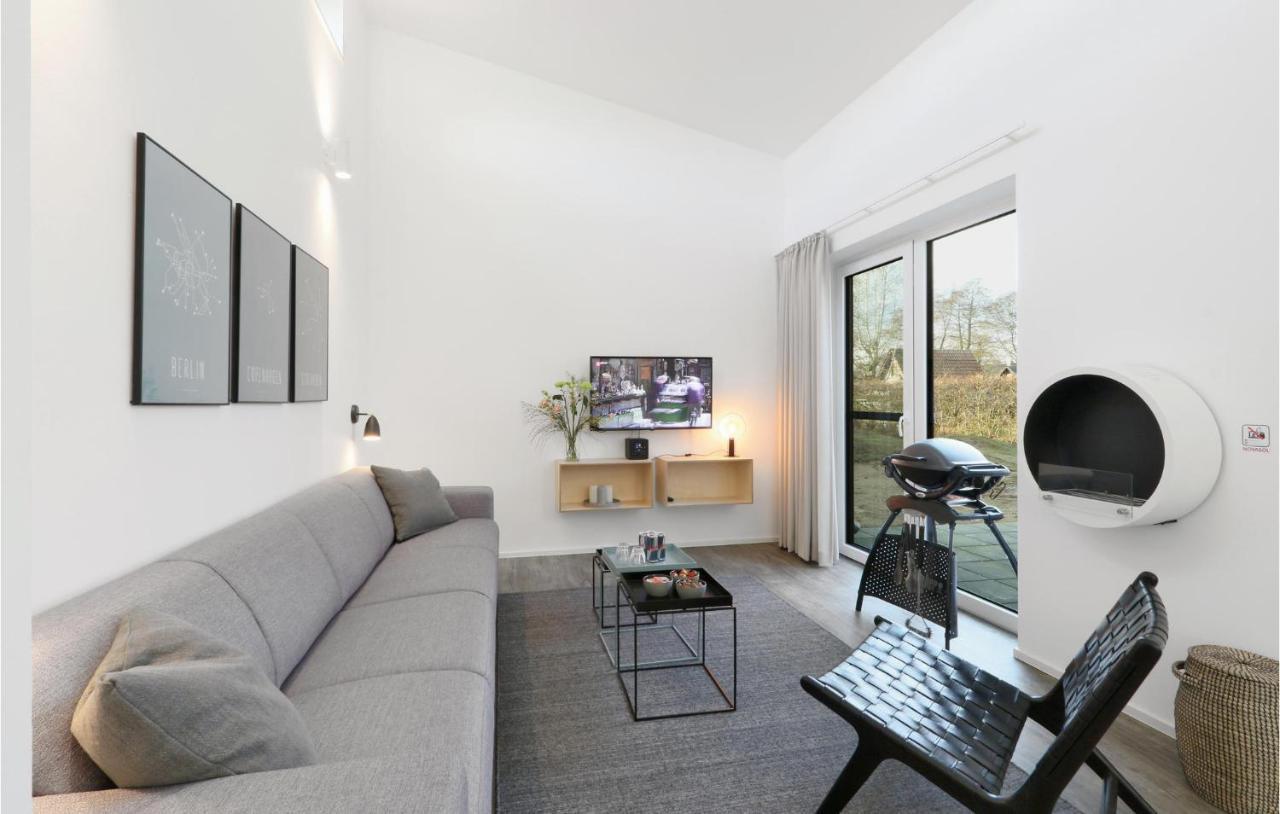2 Bedroom Awesome Home In Lembruch-Duemmer See Exterior photo